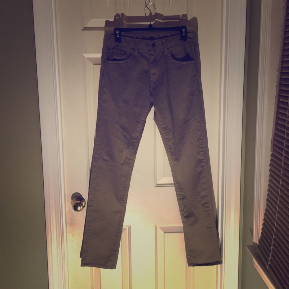 Skinny jeans